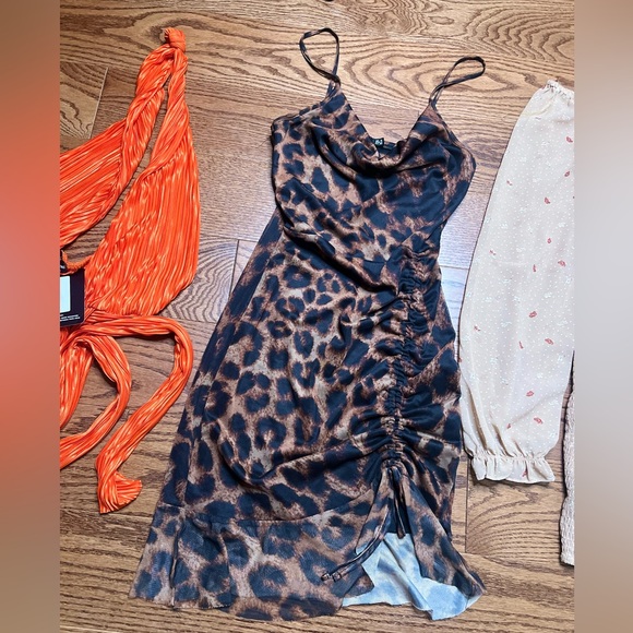 3 Dresses !! PLT + Fashion Nova - Picture 5 of 16